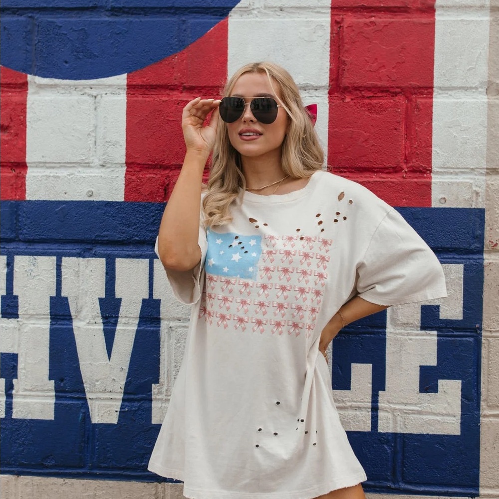 American Flag Distressed Graphic Tee